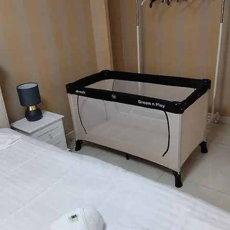 Immogroom - Renovated - Air Conditioning - Balcony *